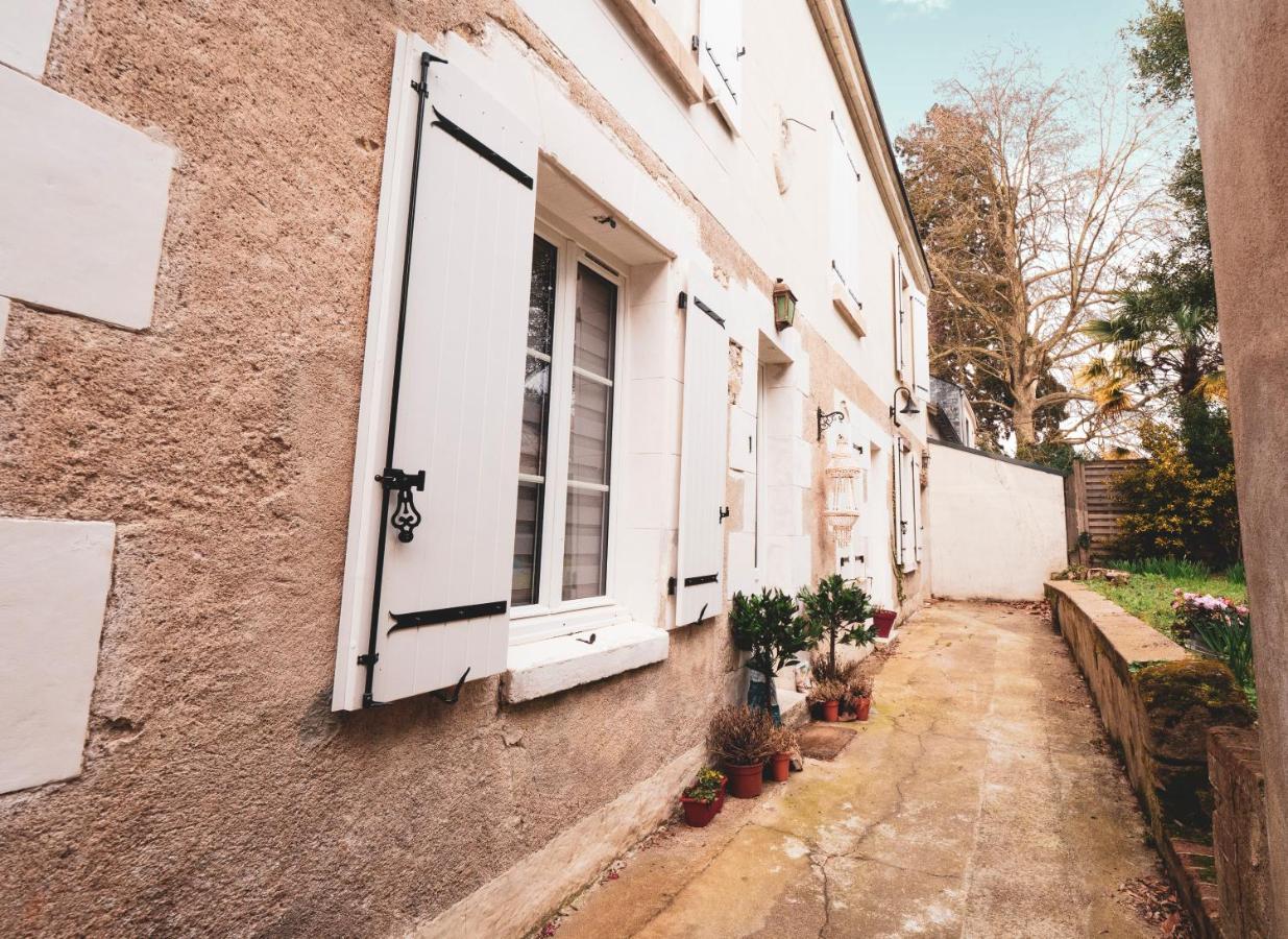 Ferienwohnung Behind The Glass_Hypercentre Amboise Exterior foto